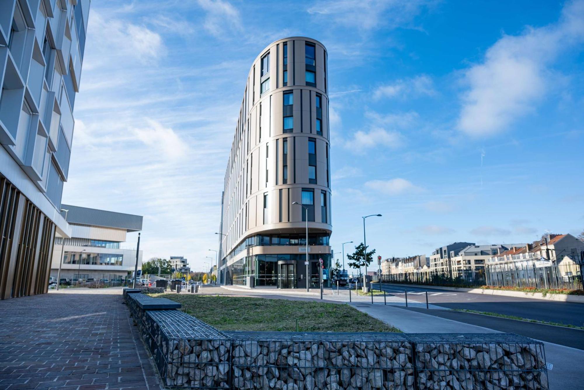 Radisson Hotel Reims Exterior photo